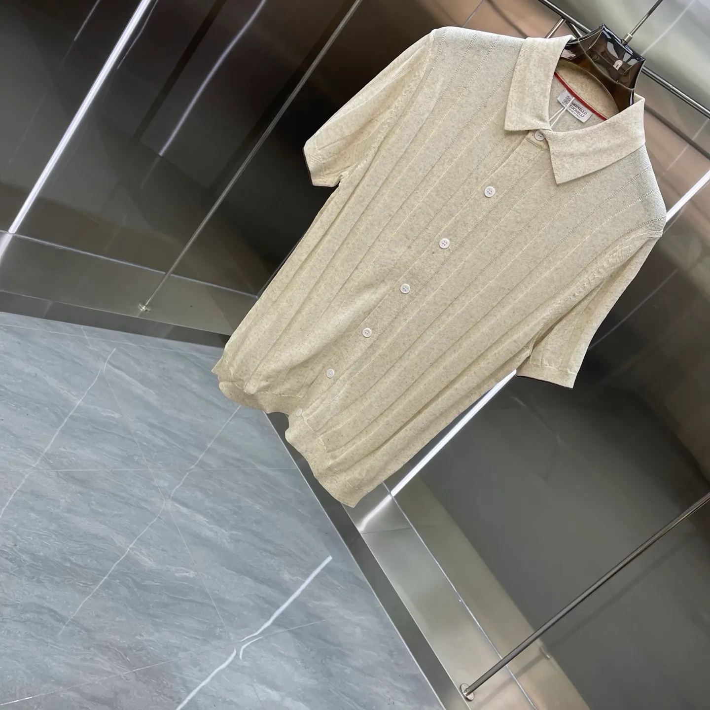 Brunello Cucinell Bc Lapel Polo Short Sleeve High Version Old Money Style Short Sleeve T-Shirt Pullover POLO Knitted Sweater Customized linen and cotton blended wool, woven with imported loom (7 needles), customized wool, wool enzyme wash Color: Blue Coffee Brown Apricot Red Sizes: S-XL